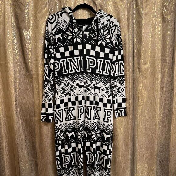 PINK Victorias Secret Black White Winter Sherpa Hood Zip Romper Small - Picture 1 of 11